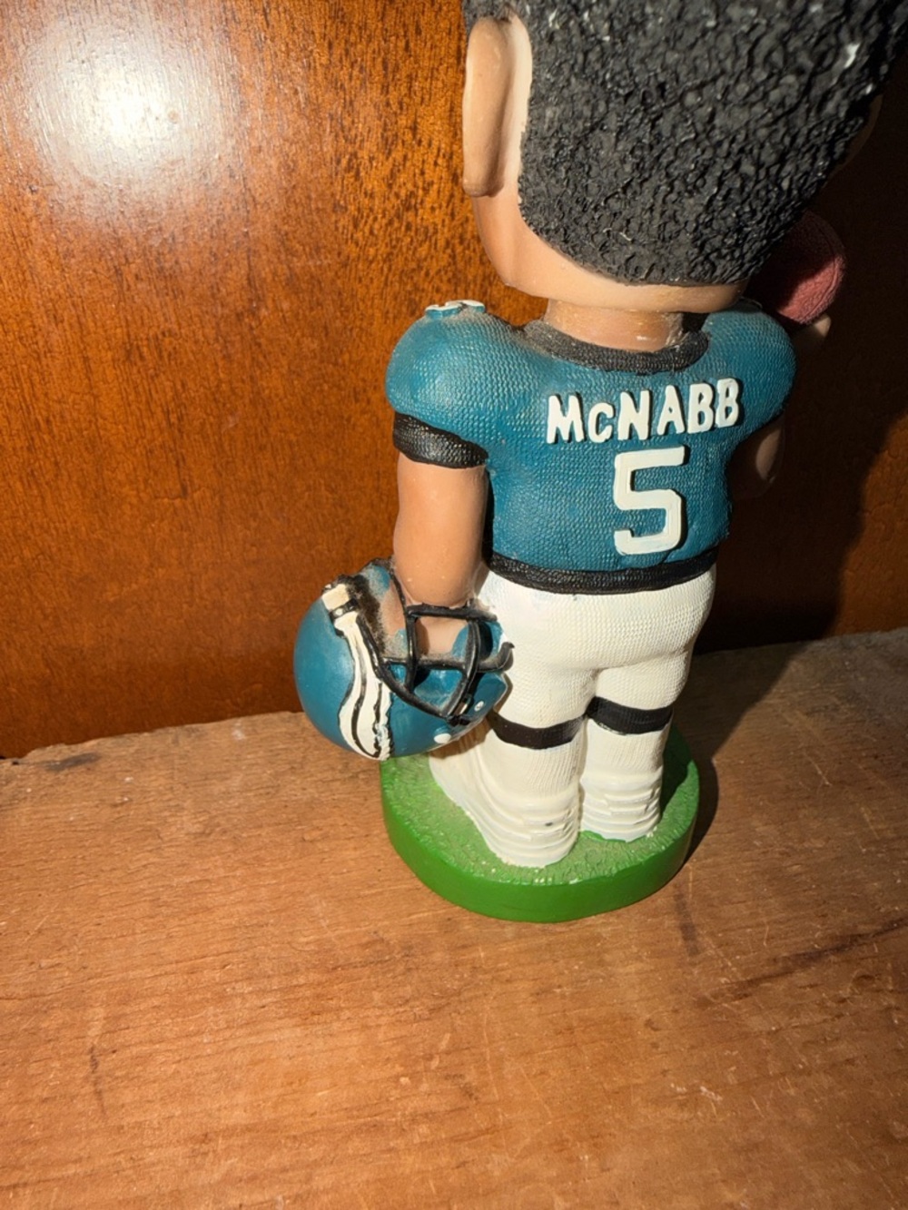 Philadelphia Eagles Donovan McNabb Bobblehead NFL Quarterback Statue - Picture 9 of 10